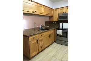 15401 SW 81st Cir Ln, Miami, FL 33193, Sold 08/30/17