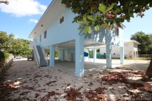 55 Tarpon Ave, Key Largo, FL 33037, Sold 07/10/17