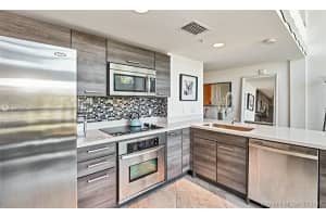 421 Meridian Ave, Miami Beach, FL 33139, Sold 08/11/17