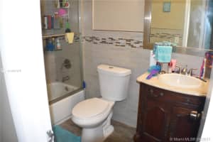 7434 SW 106th Pl, Miami, FL 33173, Sold 08/07/17