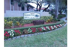 9810 Hammocks Blvd, Miami, FL 33196, Sold 06/30/17