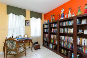 4716 NW 113th Pl, Doral, FL 33178, Sold 11/28/17