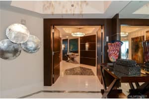 2711 S Ocean Dr, Hollywood, FL 33019, Sold 07/21/17