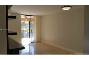 15405 Miami Lakeway N, Miami Lakes, FL 33014, Sold 08/16/17