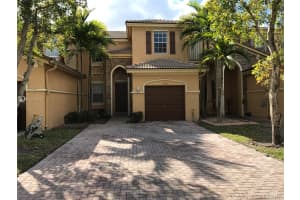 876 SW 154th Path, Miami, FL 33194, Sold 05/17/17