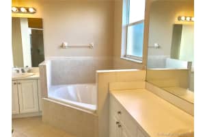 876 SW 154th Path, Miami, FL 33194, Sold 05/17/17