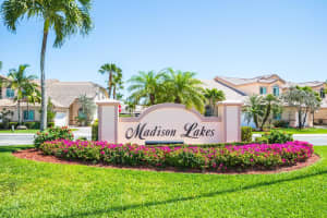 5055 Madison Lakes Cir W, Davie, FL 33328, Sold 05/16/17