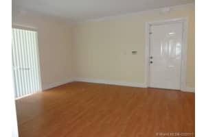 18890 NW 57th Ave, Hialeah, FL 33015, Sold 05/22/17