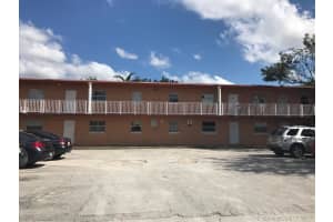 1245 W 24th St, Hialeah, FL 33010, Sold 05/03/17