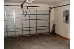 2030 NE 4th Ct, Homestead, FL 33033, Sold 05/19/17