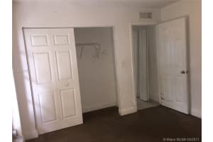 9477 SW 76th St APT O6, Miami, FL 33173, Sold 09/27/17