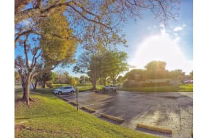 9406 NW 48th St, Sunrise, FL 33351, Sold 06/05/17