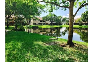5046 S University Dr, Davie, FL 33328, Sold 08/11/17