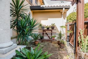 8102 NW 158th Terrace, Miami Lakes, FL 33016, Sold 06/23/17