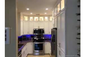 13235 NW 9th Ct, Pembroke Pines, FL 33028, Sold 06/15/17
