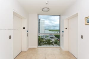 7929 West Dr, North Bay Village, FL 33141, Sold 05/11/17