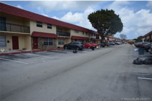 6675 SW 41st Pl, Davie, FL 33314, Sold 05/31/17