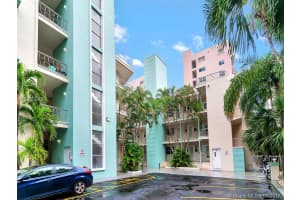 1755 Washington Ave #2a, Miami Beach, FL 33139, Sold 08/24/17