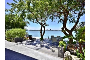 7810 Miami View Dr, North Bay Village, FL 33141, Sold 01/18/18