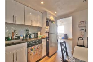 5005 Collins Ave # C5, Miami, FL 33140, Sold 02/22/22