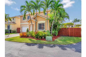 10762 NW 53rd Ln, Doral, FL 33178, Sold 08/17/17