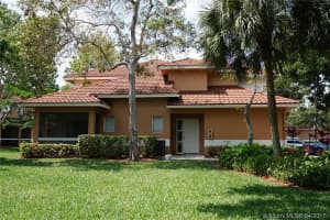 811 NW 91st Terrace, Plantation, FL 33324, Sold 05/11/17