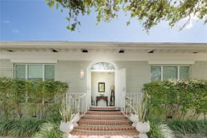 710 Buttonwood Ln, Miami, FL 33137, Sold 09/29/17