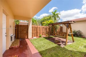 10726 SW 147th Pl, Miami, FL 33196, Sold 05/31/17