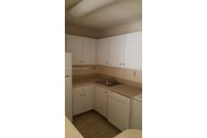 7175 NW 179th St, Hialeah, FL 33015, Sold 05/31/17
