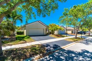 482 Talavera Rd, Weston, FL 33326, Sold 07/28/17