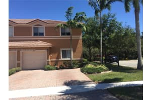 2000 NW 99th Way, Sunrise, FL 33322, Sold 05/31/17