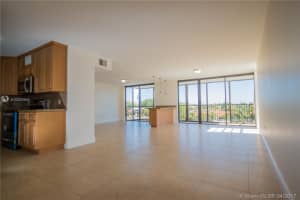 2500 NE 135th St C211, North Miami, FL 33181, Sold 05/18/17