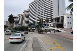 5445 Collins Ave, Miami Beach, FL 33140, Sold 08/01/17
