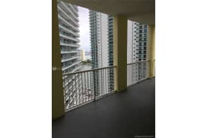 170 SE 14th St, Miami, FL 33131, Sold 06/19/17