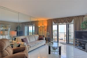 322 Buchanan St, Hollywood, FL 33019, Sold 05/31/17