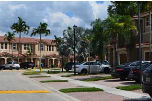 197 Riverwalk Cir, Sunrise, FL 33326, Sold 07/17/17