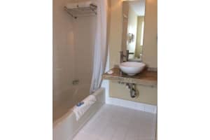 4130 Collins Ave, Miami Beach, FL 33140, Sold 03/09/18