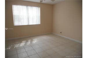 8657 SW 5th St, Pembroke Pines, FL 33025, Sold 05/24/17
