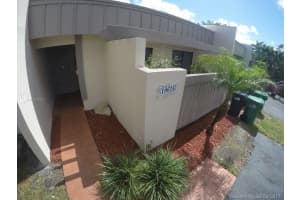 10628 SW 75th Ln, Miami, FL 33173, Sold 05/26/17
