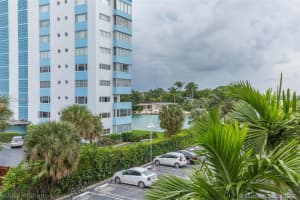 10350 W Bay Harbor Dr #3k, Miami Beach, FL 33154, Sold 10/27/17