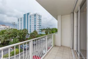 10350 W Bay Harbor Dr #3k, Miami Beach, FL 33154, Sold 10/27/17