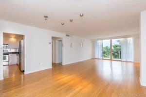 10350 W Bay Harbor Dr #3k, Miami Beach, FL 33154, Sold 10/27/17