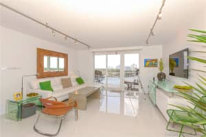 1 Las Olas Cir, Fort Lauderdale, FL 33316, Sold 07/13/17