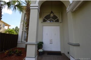 16034 SW 44th Ln, Miami, FL 33185, Sold 06/16/17