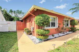 9802 SW 59th St, Cooper City, FL 33328, Sold 07/31/17