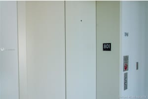 350 Ocean Dr, Key Biscayne, FL 33149, Sold 11/13/20