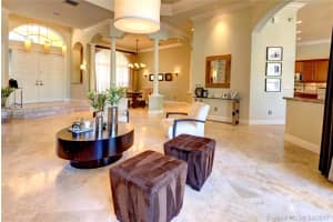 3329 Bradenham Ln, Davie, FL 33328, Sold 09/19/17