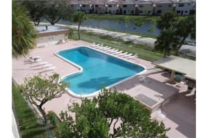 800 NE 195th St, Miami, FL 33179, Sold 10/02/17