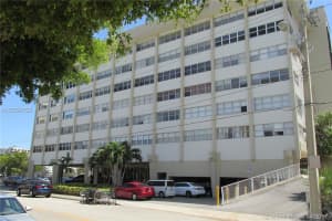 111 Golden Isles Dr APT G10, Hallandale Beach, FL 33009, Sold 09/21/17