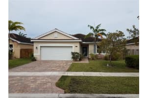 634 SE 31st Ave, Homestead, FL 33033, Sold 08/24/17